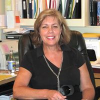 Lori Maughan Photo 10