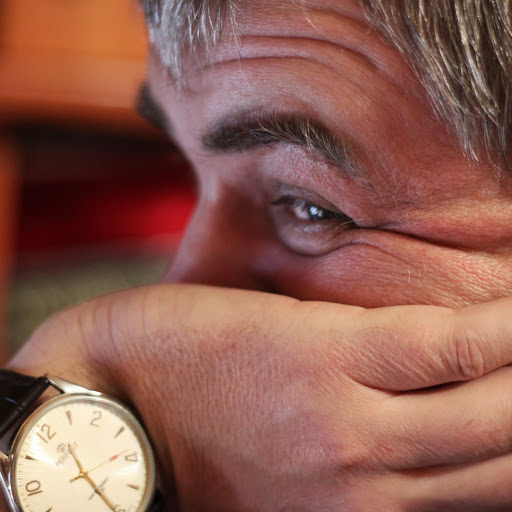 Victor Schneider Photo 14