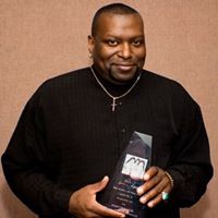 Oliver Garner Photo 21