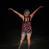 Kimberly Schaeffer Photo 15