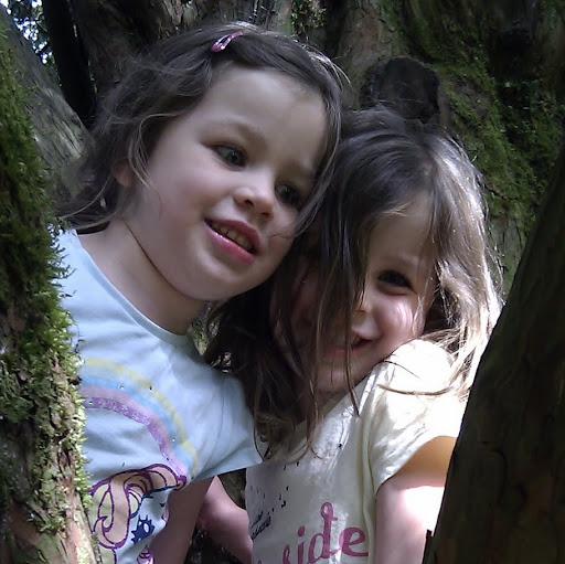 Mary Noonan Photo 17