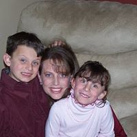 Julie Carrier Photo 31