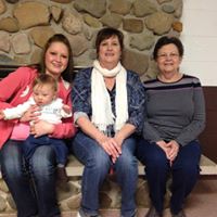 Lisa Moreland Photo 36