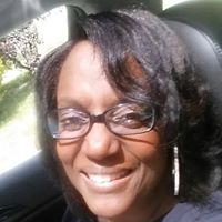 Tracey Glover Photo 14