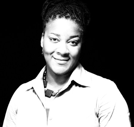 Nicole Lewis Photo 35