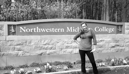 Maria Lyons Photo 34