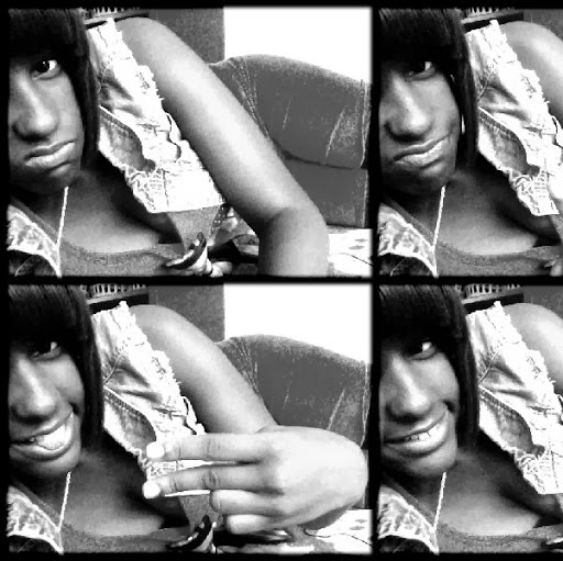 Robin Adams Photo 11