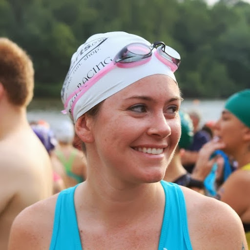 Kristin Schmidt Photo 30
