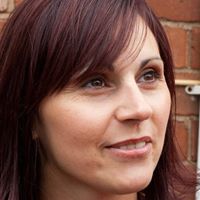 Laura Allsop Photo 13