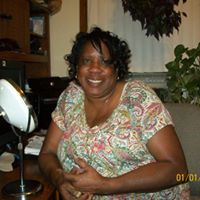 Deborah Robertson Photo 15