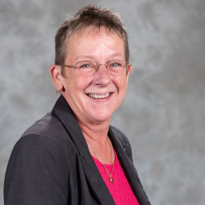 Sara Mahoney Photo 9