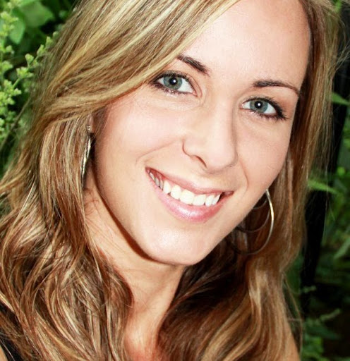 Amy Britton Photo 32