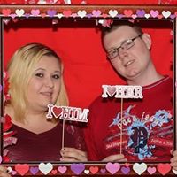 Victoria Thomason Photo 6