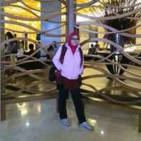 Yuk Li Photo 19
