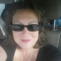 Shelly Lowe Photo 20