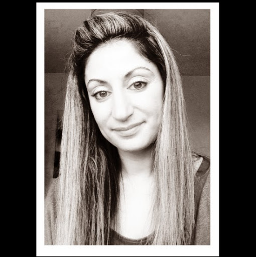 Debora Brown Photo 16