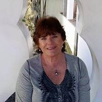 Pamela Wood Photo 20
