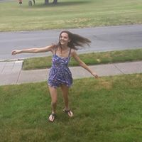 Stephanie Sheehan Photo 10