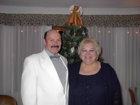 Patricia Hooper Photo 17
