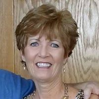 April Lancaster Photo 17