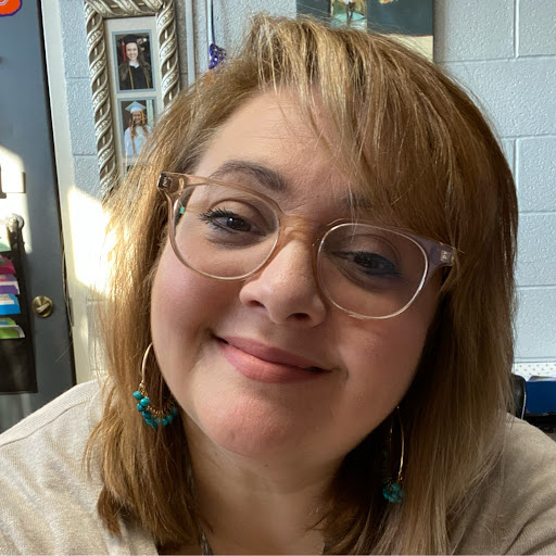 Stephanie Allison Photo 37