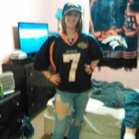 Carrie Hodges Photo 15