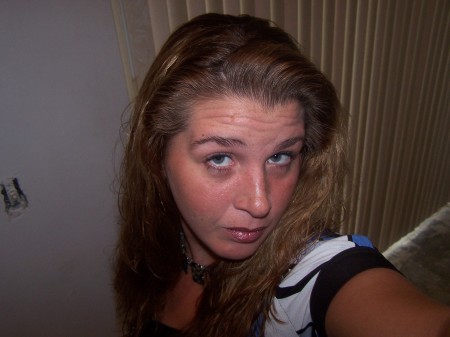 Shannon Richards Photo 19