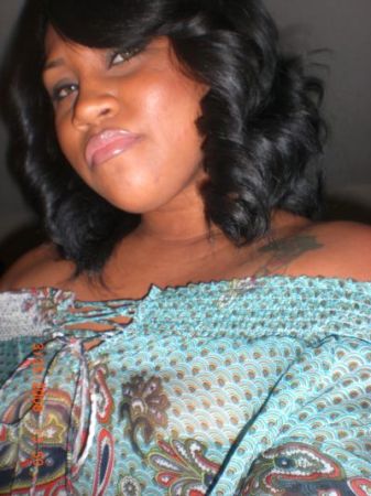 Michelle Watson Photo 25