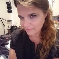Deborah Tomlin Photo 8