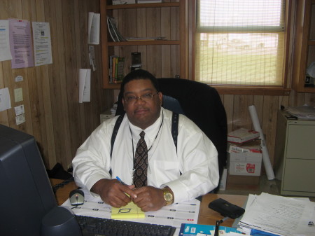 Anthony Clark Photo 25
