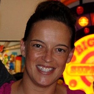 Angela Sims Photo 31