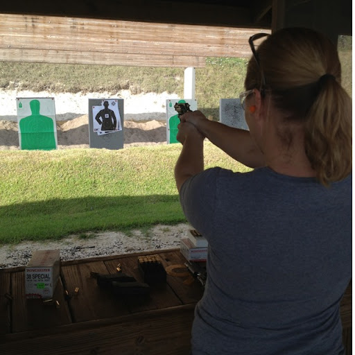 Carrie Rodriguez Photo 3