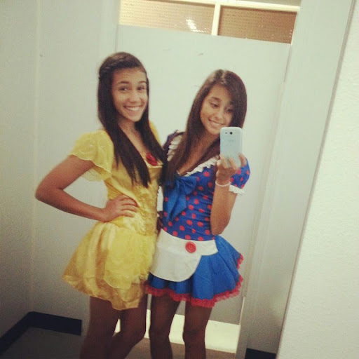 Alexandra Navarro Photo 7