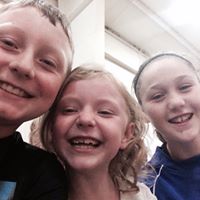 Michelle Clevenger Photo 30