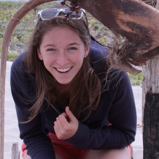 Elizabeth Hodgman Photo 4
