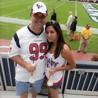 Renee Reyes Photo 19