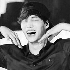 Jennifer Quinones Photo 20