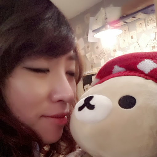 Joanne Wen Photo 4