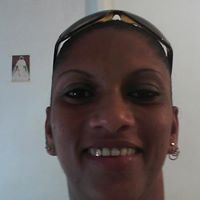 Elizabeth Gill Photo 17
