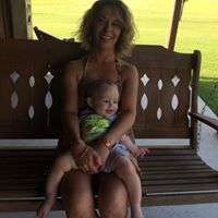 Ellen Farris Photo 9