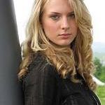 Julia Ward Photo 39
