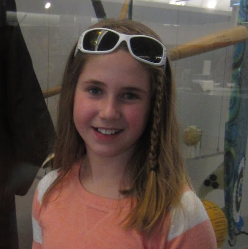 Cassie Schultz Photo 21