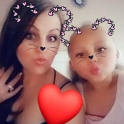 Michelle Lamb Photo 26