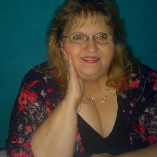 Judy Schulze Photo 6