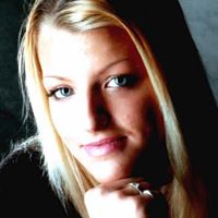 Michele Drake Photo 18