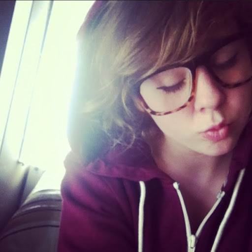 Elise Morris Photo 23