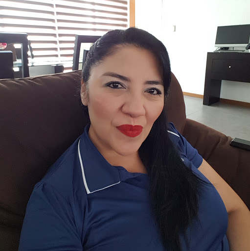 Olga Flores Photo 37