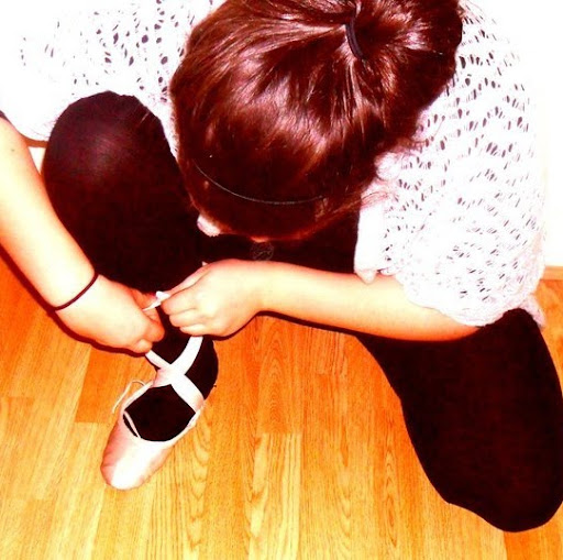 Ellen Gibson Photo 37