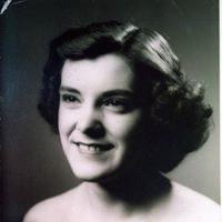 Renee Bennett Photo 19