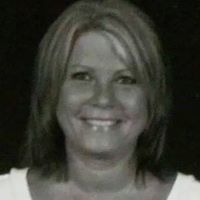 Lisa Waddell Photo 22